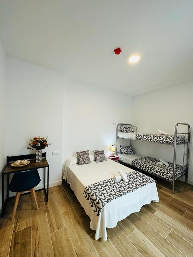 Hostel Costa-Luz Bejar 28-30 Ουέλβα Εξωτερικό φωτογραφία