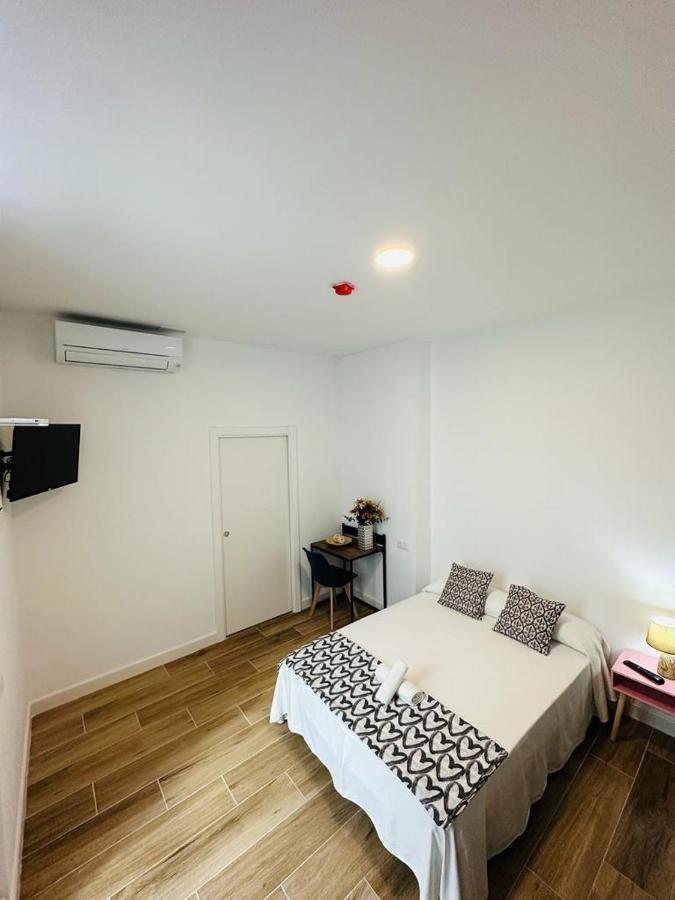 Hostel Costa-Luz Bejar 28-30 Ουέλβα Εξωτερικό φωτογραφία